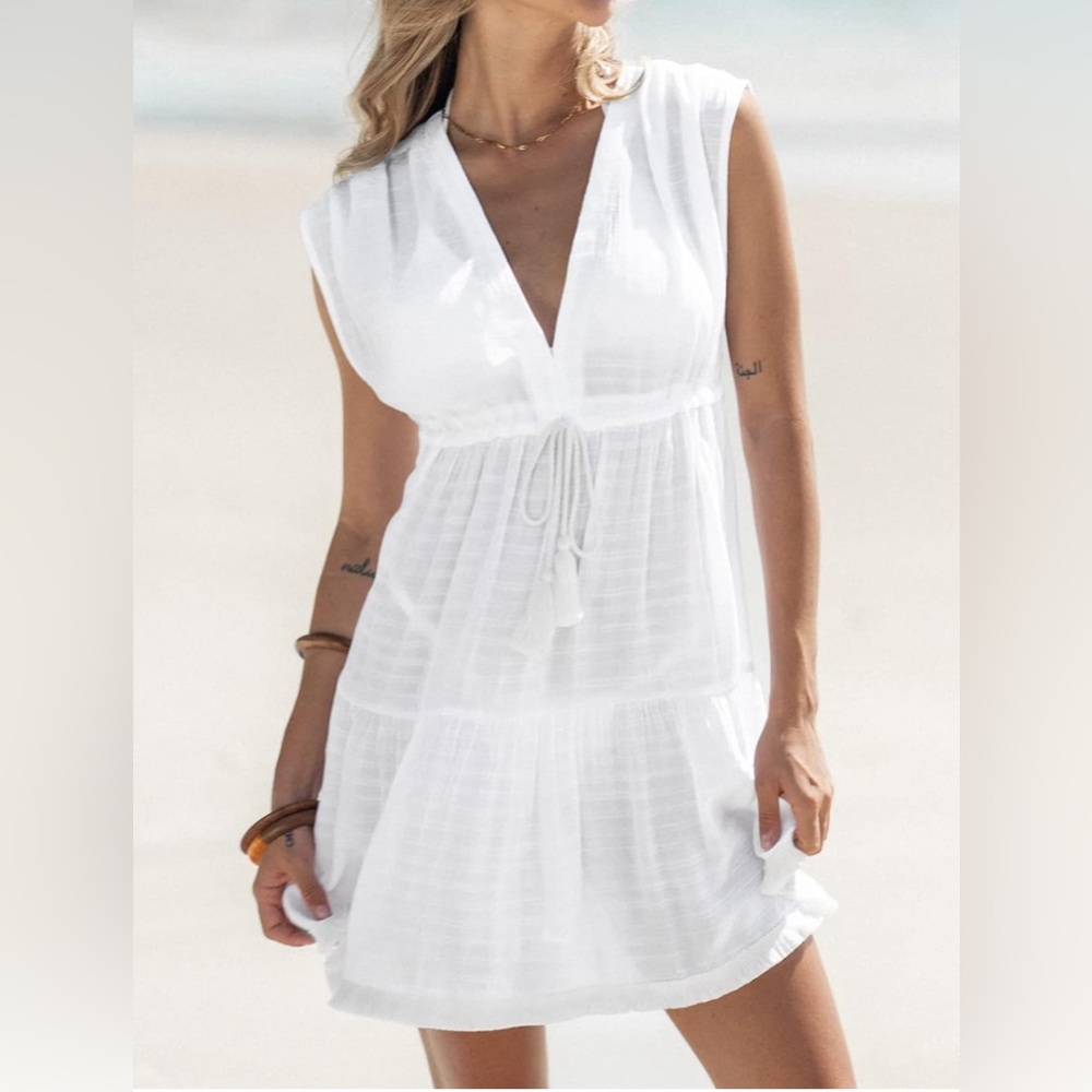 NWT Cupshe Tassel Tie V Neck Sleeveless Semi Sheer Swim Cover White Size M